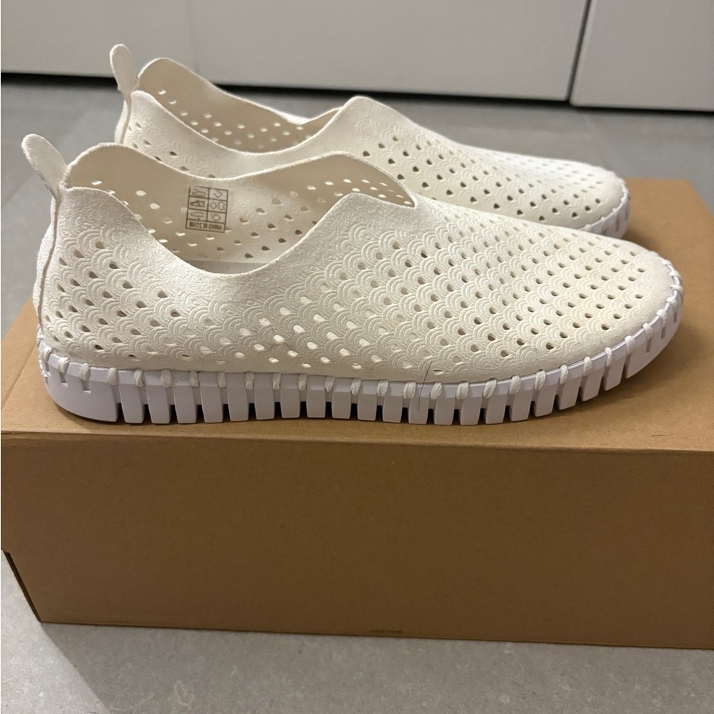 Ilse Jacobsen Hornbak Tulip Casual Comfy Slip On Shoes  Sz 40